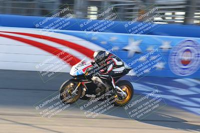 media/Jan-21-2022-Fastrack Riders (Fri) [[90b5309cc6]]/Level 4/Session 1 Front Straight/